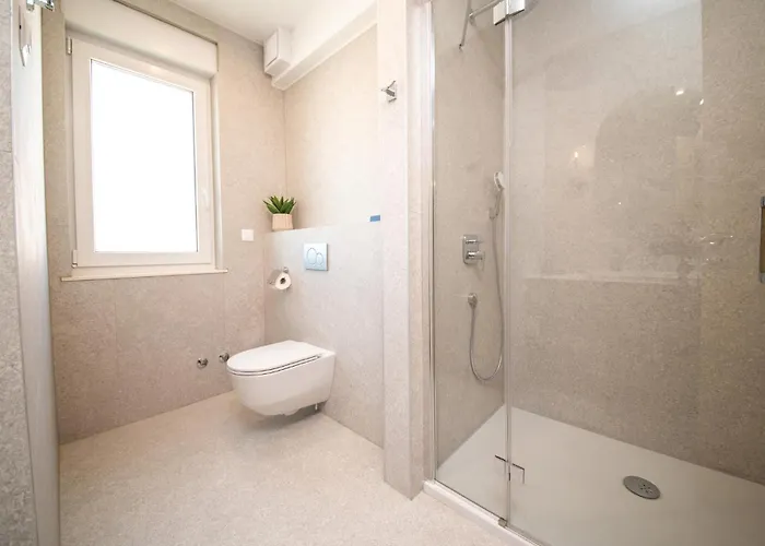 아파트 Lovely In With Sauna *